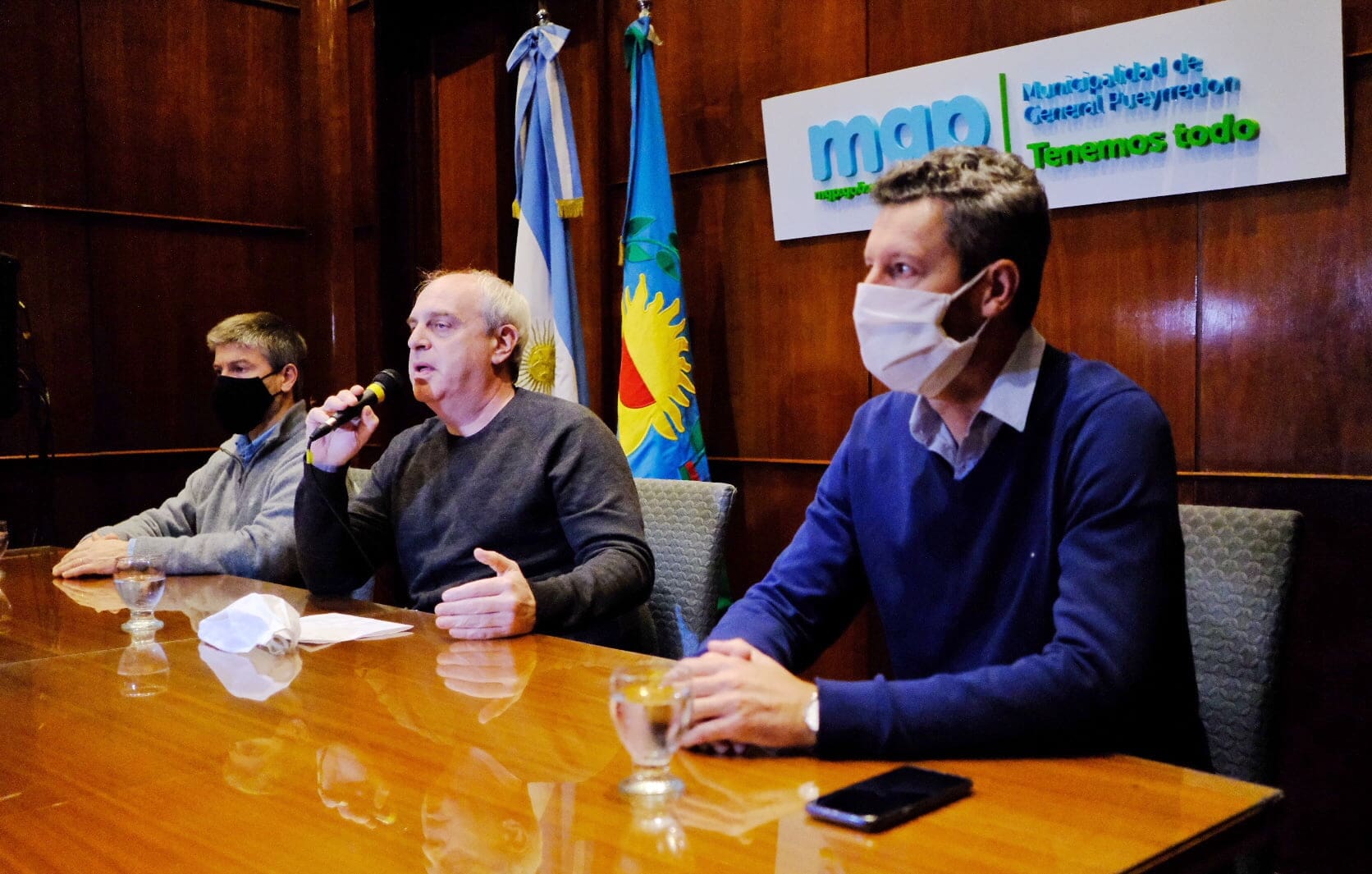 Mar del Plata se encuentra en fase 4 e insistirá en la vuelta de deportes al aire libre y la reapertura de establecimientos gastronómicos 1 Fotos MGP Conferencia de Prensa Rabinovich Bonifatti Muro 2