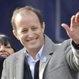 Insaurralde continúa con "cuadros febriles" y seguirá internado en observación 1 insaurralde