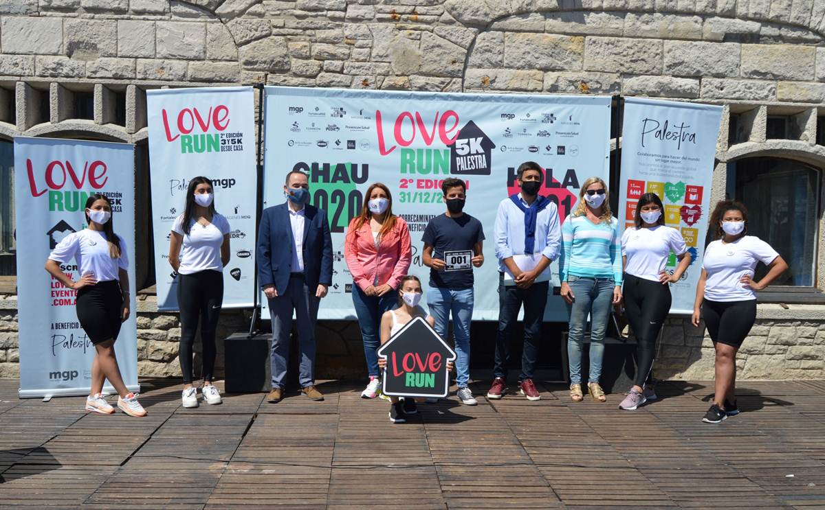 LoveRun tuvo su lanzamiento junto al mar 2 Presentacion5