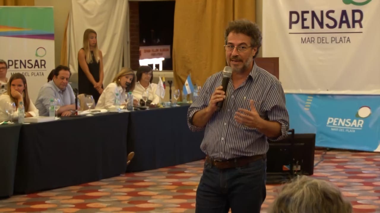 El colombiano Melguizo vuelve a Mar del Plata para transmitir su experiencia transformadora sobre ciudades 1 IMG 20220701 WA0013