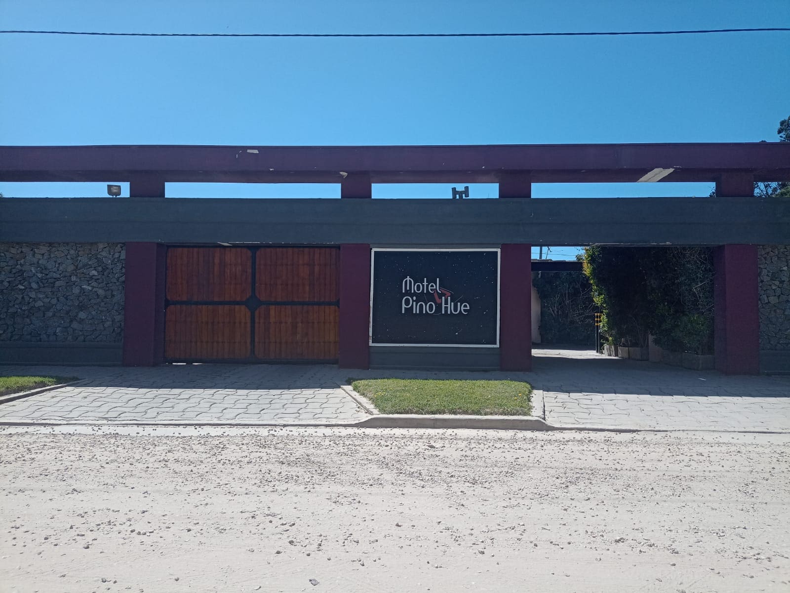 UTHGRA Mar del Plata: "exigimos reincorporar a mucama despedida de hotel alojamiento lleno de irregularidades" 1 Pino Hue