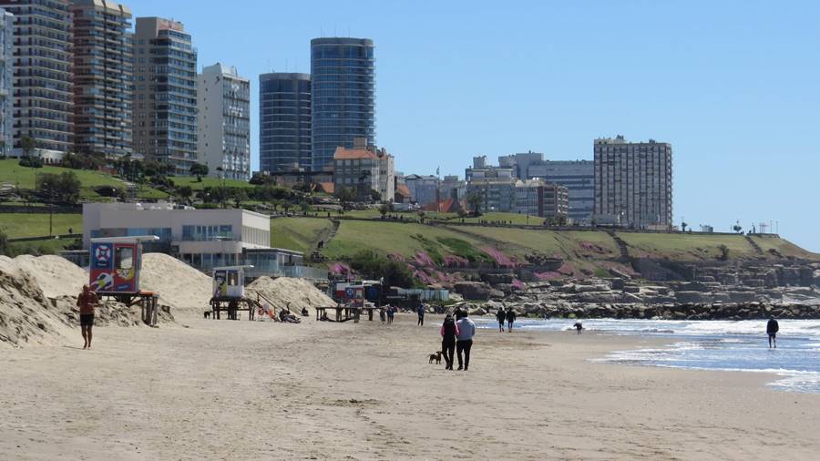 Maratón integradora "Aire puro, + vida" en Mar del Plata 1 playa grande 1
