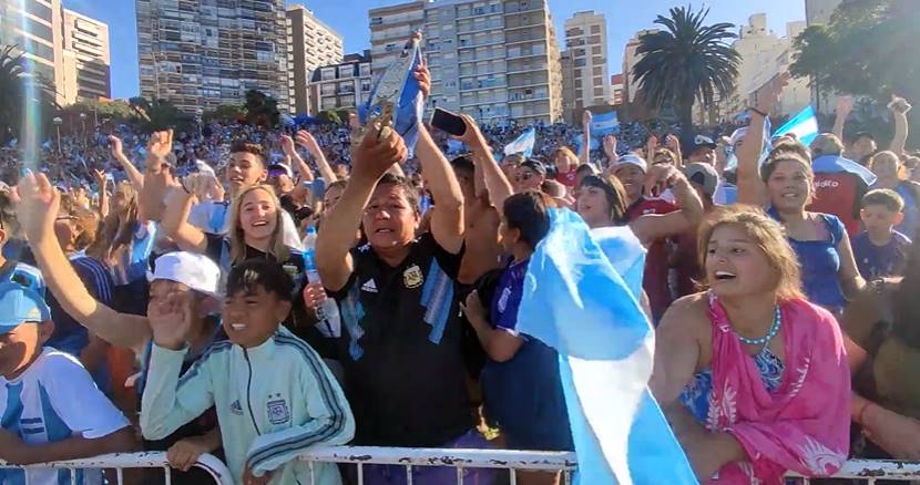Argentina tiene la mejor hinchada del mundo ¡Y en Mar del Plata lo demostramos!