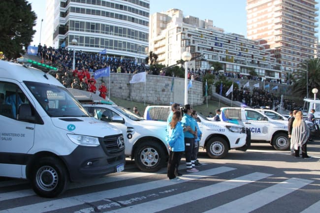 Turismo y salud: se suman 1.300 agentes sanitarios al Operativo de Sol a Sol y regresa el Tren Sanitario a Mar del Plata 1 OPERATIVO DE SOL A SOL2