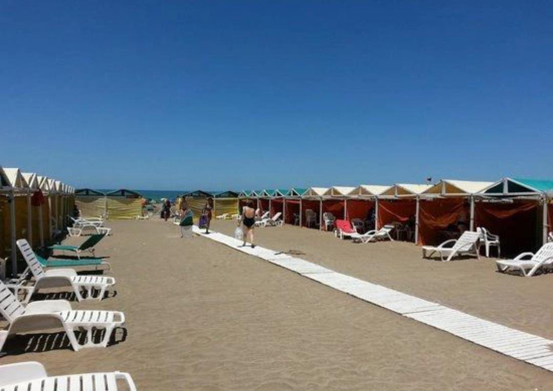 Instalaron en Punta Mogotes la primera carpa para personas electrodependientes 1 Punta Mogotes 2