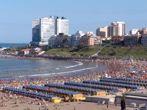 "Crece la satisfacción de los veraneantes de Mar del Plata respecto al año anterior" 1 WhatsApp Image 2023 02 05 at 12.08.39