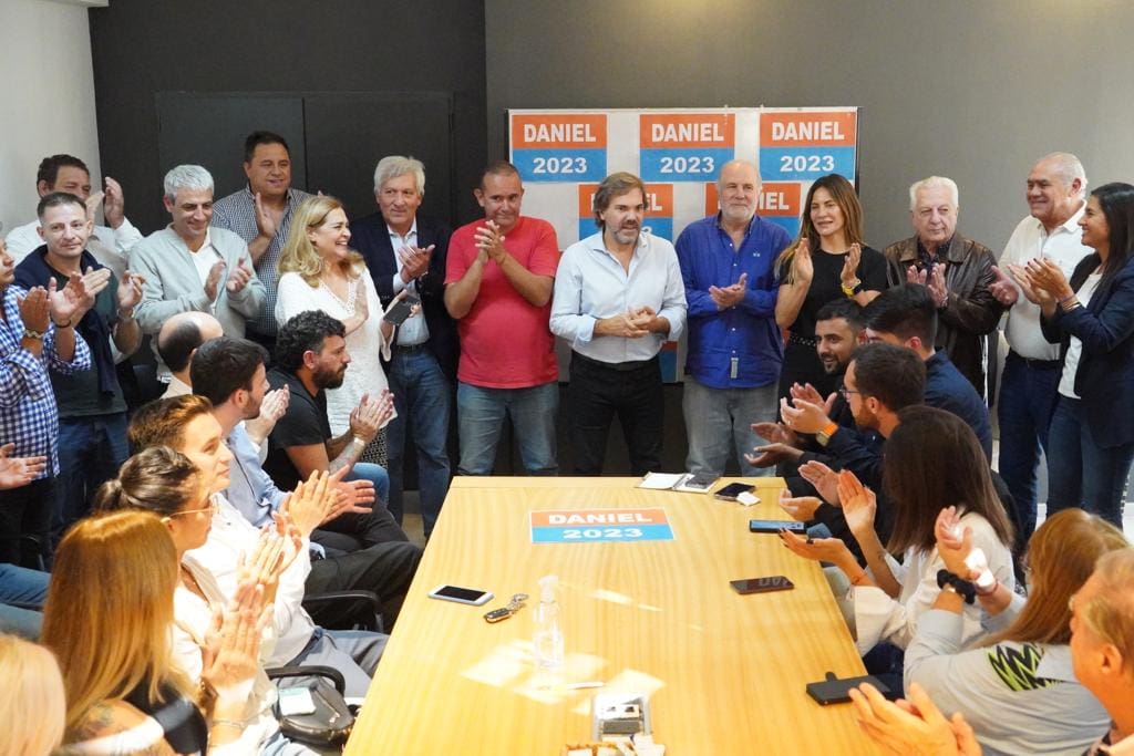 Manino Iriart integra la "Junta Promotora Scioli Presidente 2023" 1 IMG 20230501 WA0011