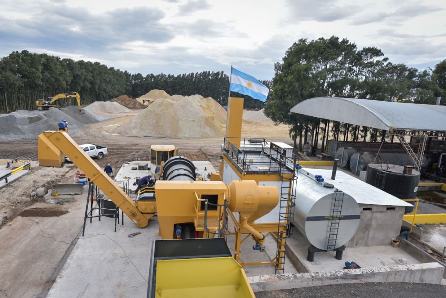 El Emvial estrena nueva planta de asfalto para mejorar la calidad de las obras viales en Mar del Plata 1 WhatsApp Image 2023 05 15 at 11.41.03