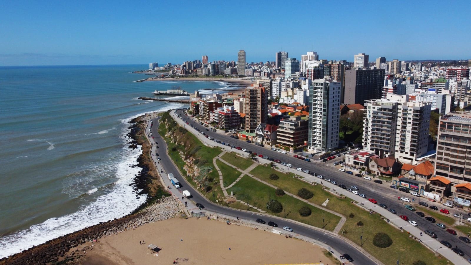 Desocupación en Mar del Plata: la caída del consumo y la suba de tasas e impuestos podrían agravar la situación