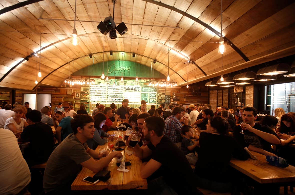 La noche de las fábricas cerveceras en Mar del Plata: ¡Un evento que no te podés perder! 1 WhatsApp Image 2023 06 13 at 20.05.55