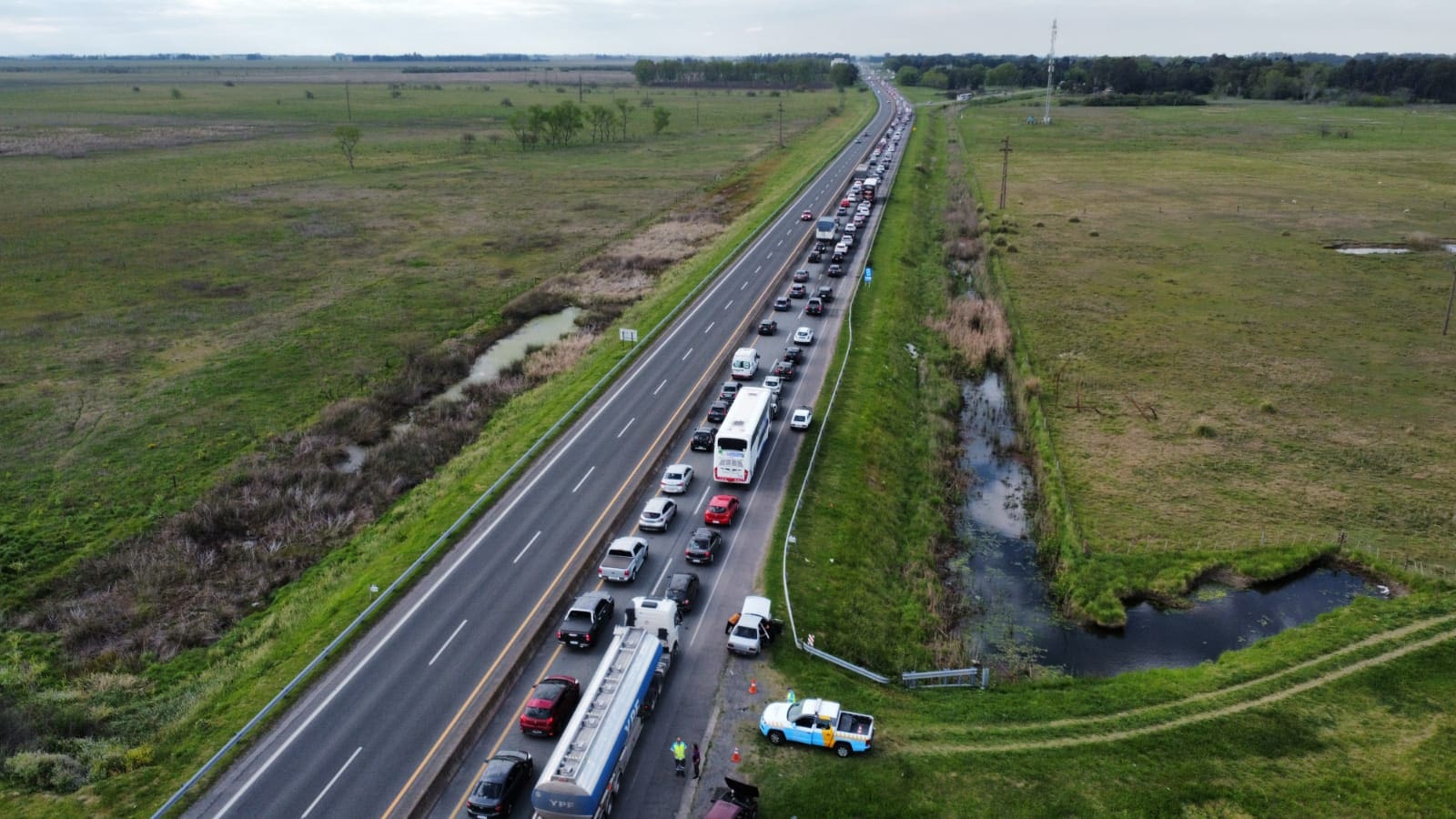 Manejaba borracho y de forma temeraria en la Ruta 2: Una tragedia evitada por un conductor valiente 1 ruta2