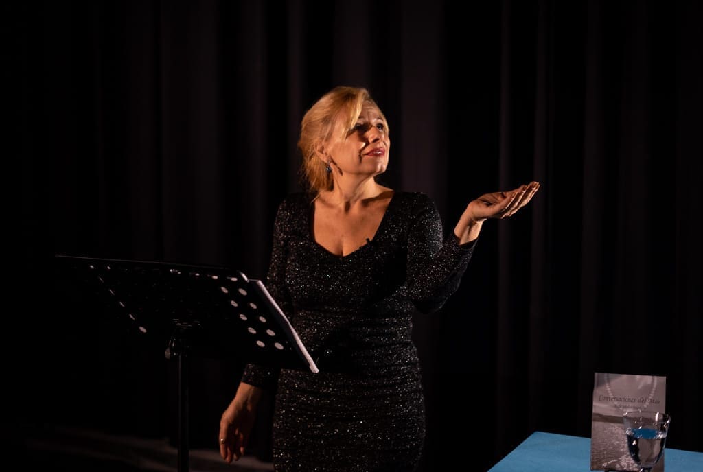 Homenaje a Alfonsina Storni en "Conversaciones del Mar": Un encuentro íntimo con la poetisa 1 IMG 20231219 WA0000