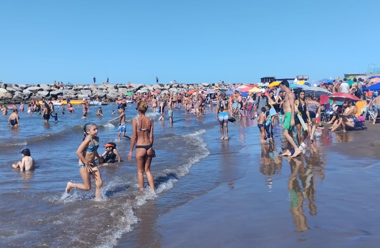 Video: Mar del Plata disfruta de su mejor semana de enero