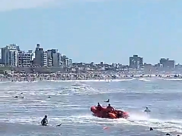 Impresionante rescate en playa Puerto Cardiel
