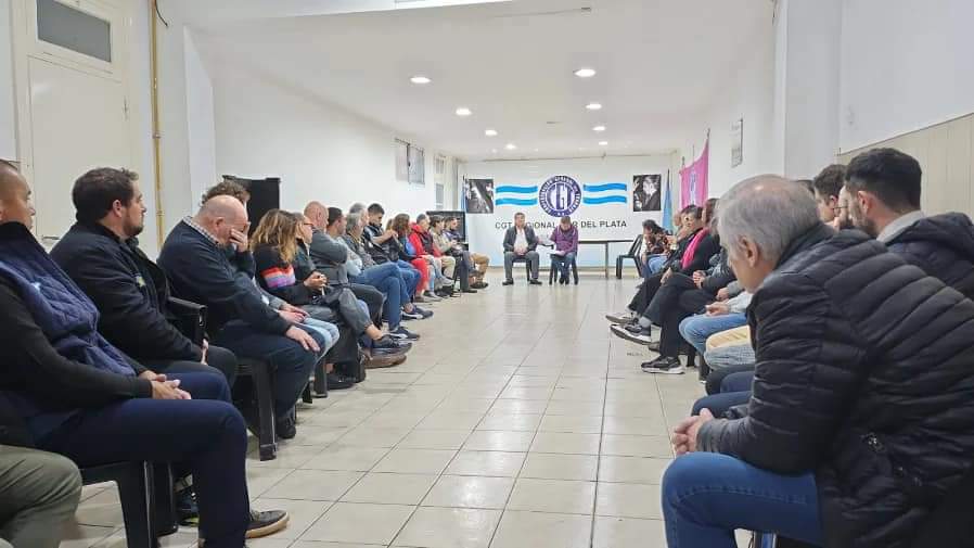 "La Patria No Se Vende" La CGT Mar del Plata marchará cuando se trate la Ley Bases 1 IMG 20240606 WA00161
