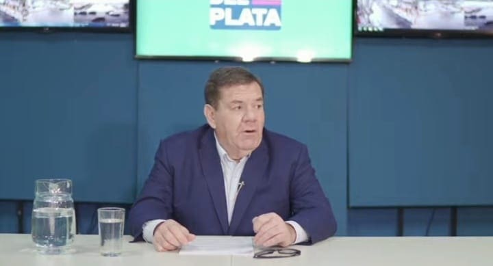Montenegro expone su gestión: equilibrio fiscal, impulso al sector privado y planificación a futuro 1 WhatsApp Image 2024 06 18 at 2.38.40 PM