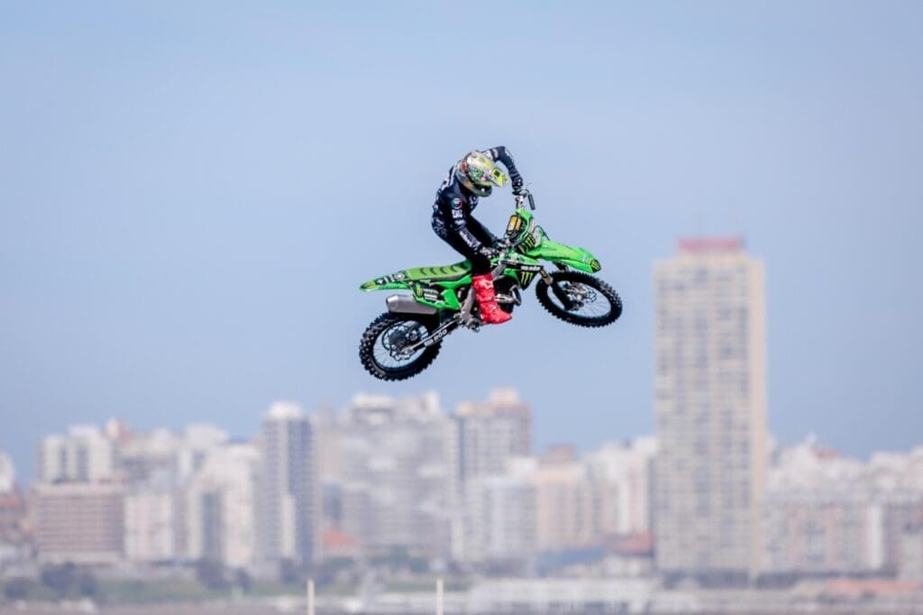 Más de 315 mil personas disfrutaron del Enduro del Invierno en Mar del Plata 1 IMG 20240901 WA0024