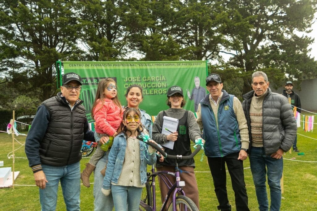 El Sindicato de Pasteleros celebró el día de la niñez con gran participación de afiliados 1 IMG 20241010 WA0049