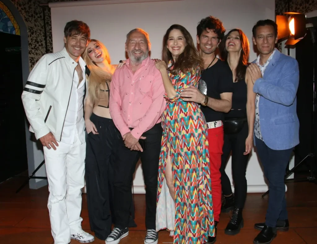 La comedia "Las Chicas sólo buscan divertirse" se suma a la cartelera marplatense con un elenco de primer nivel 1 laschicas