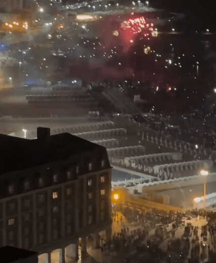 ¿Y LA PROHIBICIÓN? Los fuegos artificiales iluminaron el cielo de Mar del Plata este 2025 2 Captura de pantalla 2025 01 01 173943 e1735764548815