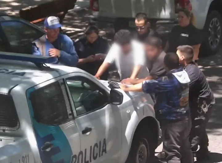 03ac5481 b2c2 41ec 91a2 b689cdadc5e9