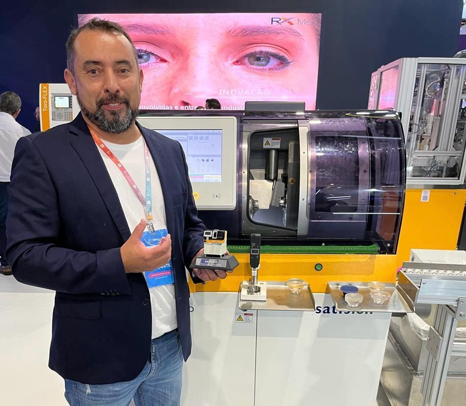 Óptica New presente en el Congreso Internacional de Óptica en Brasil con la nueva tecnología que llegará a Mar del Plata 1 IMG 20250414 WA0051