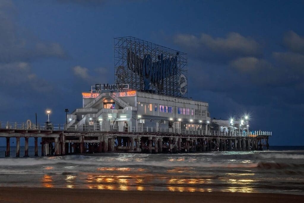 El restaurante del espigón del Club de Pesca seguirá funcionando con nuevo concesionario 1 WhatsApp Image 2025 04 22 at 9.24.51 PM