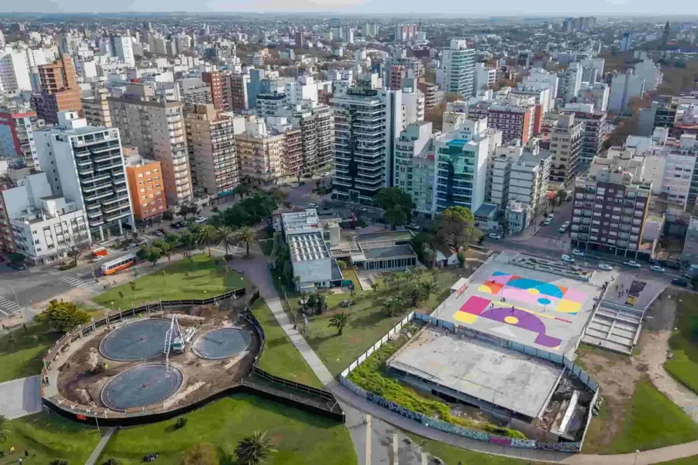 Plaza Espana panoramica min 1200x800 4 ultraliviana