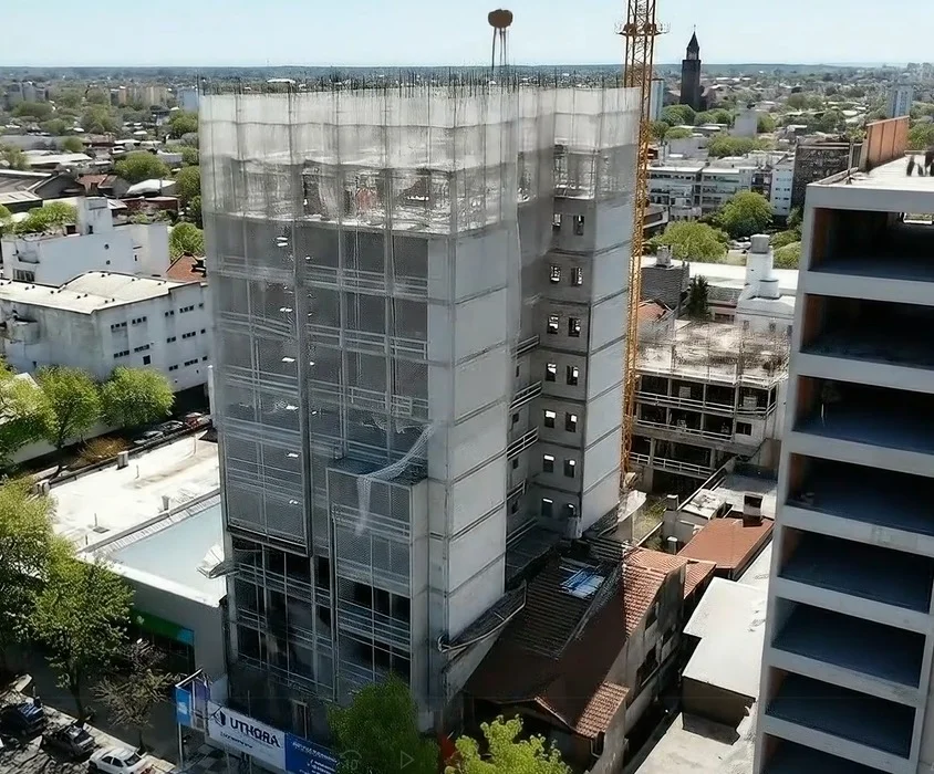 WhatsApp Image 2025 10 13 at 09.52.28