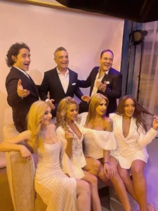 c8f153d8 709d 457d b799 a2290b850d4a